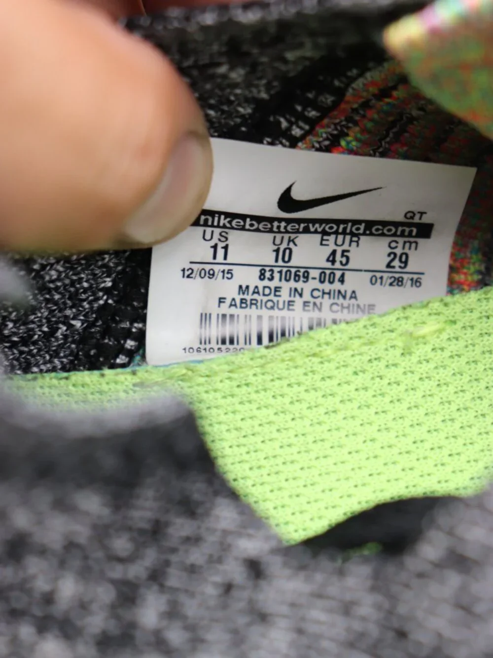Nike Free RN Flyknit Men's Size 11 Gray Black Sneaker Running Shoes 831069-004